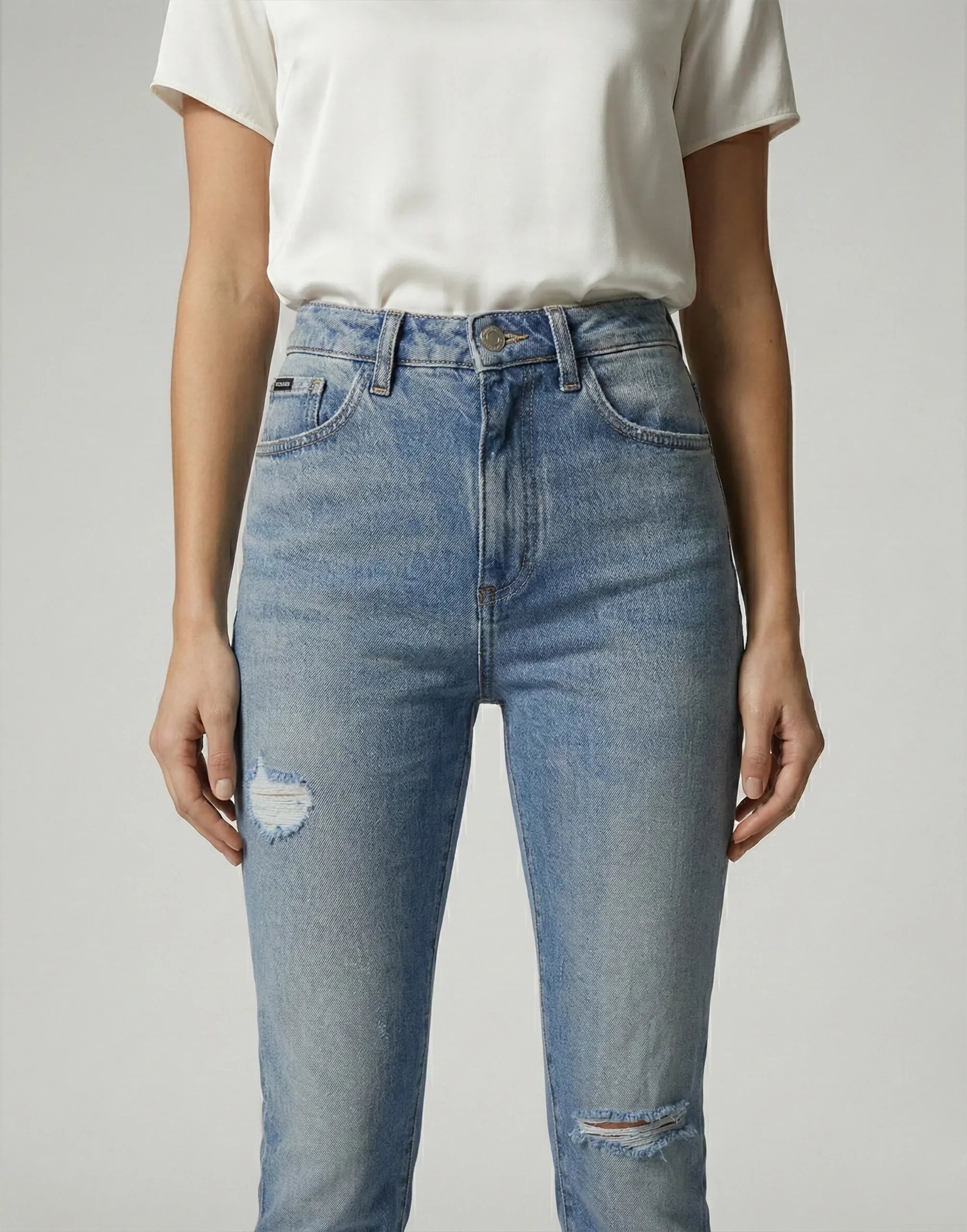 Dolce
Gabbana Blue Skinny High-Waist Denim Jeans
