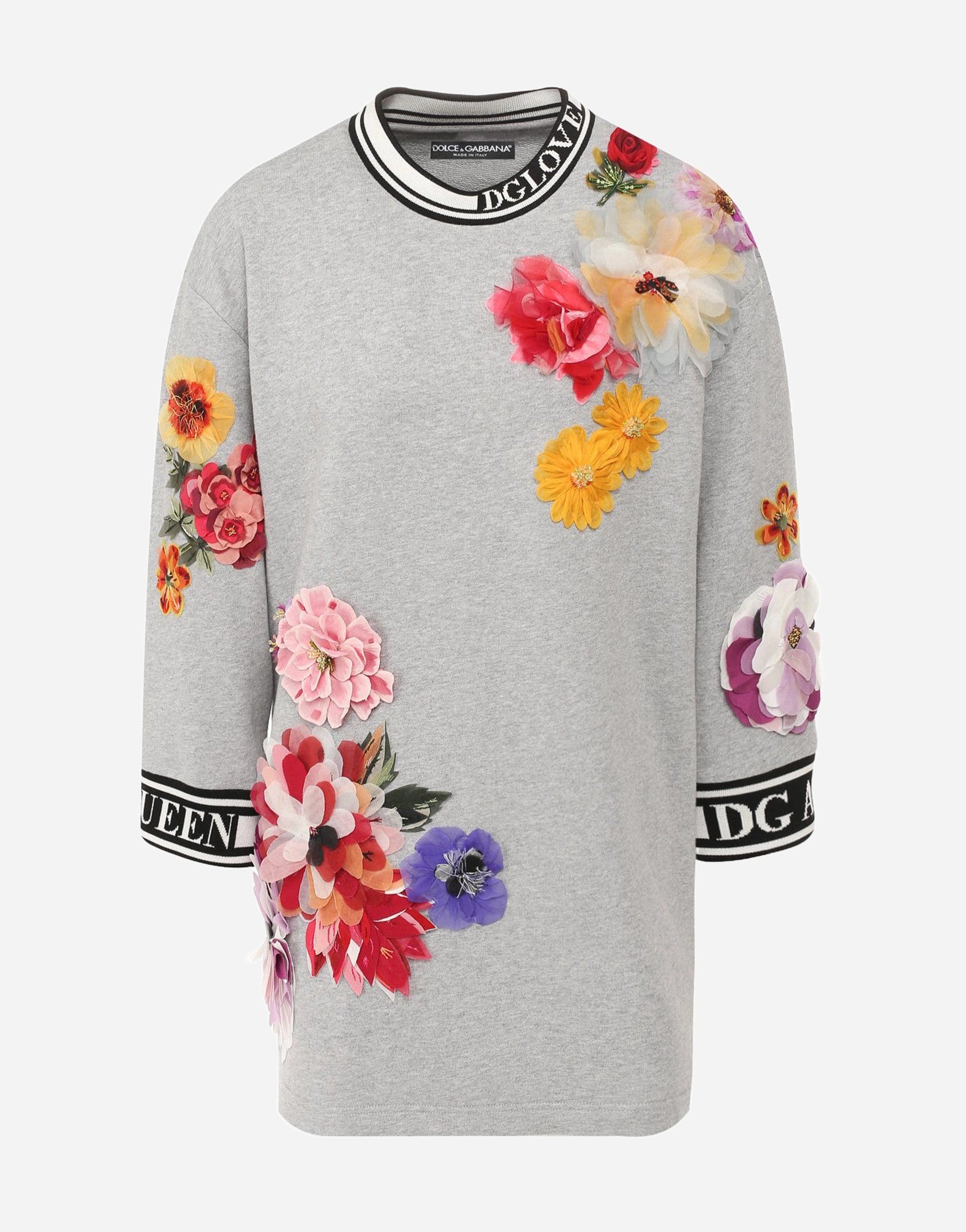 Dolce
Gabbana Embellished Floral Appliqued Sweatshirt