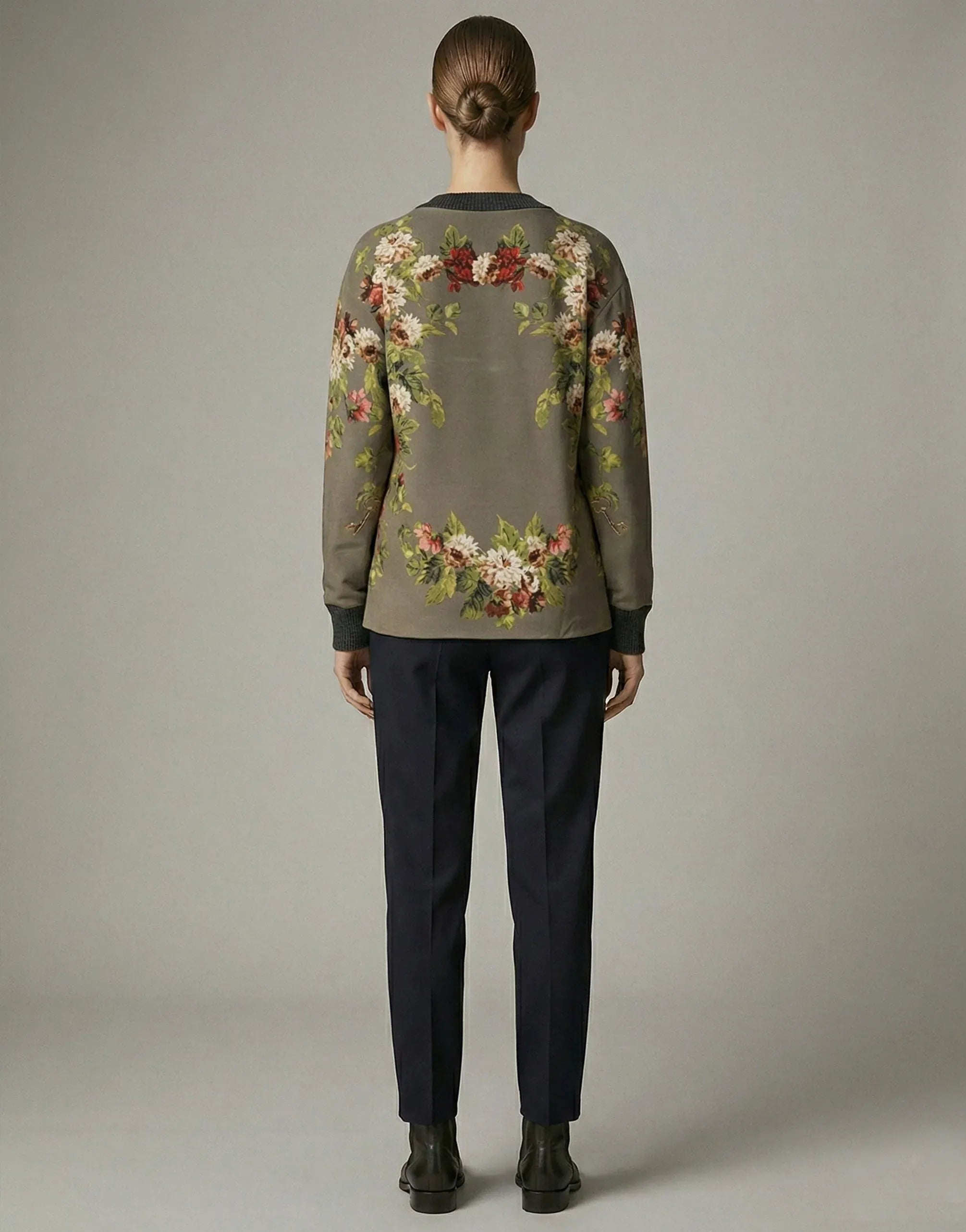 Dolce
Gabbana Enchanted Sicily Print Silk Sweater