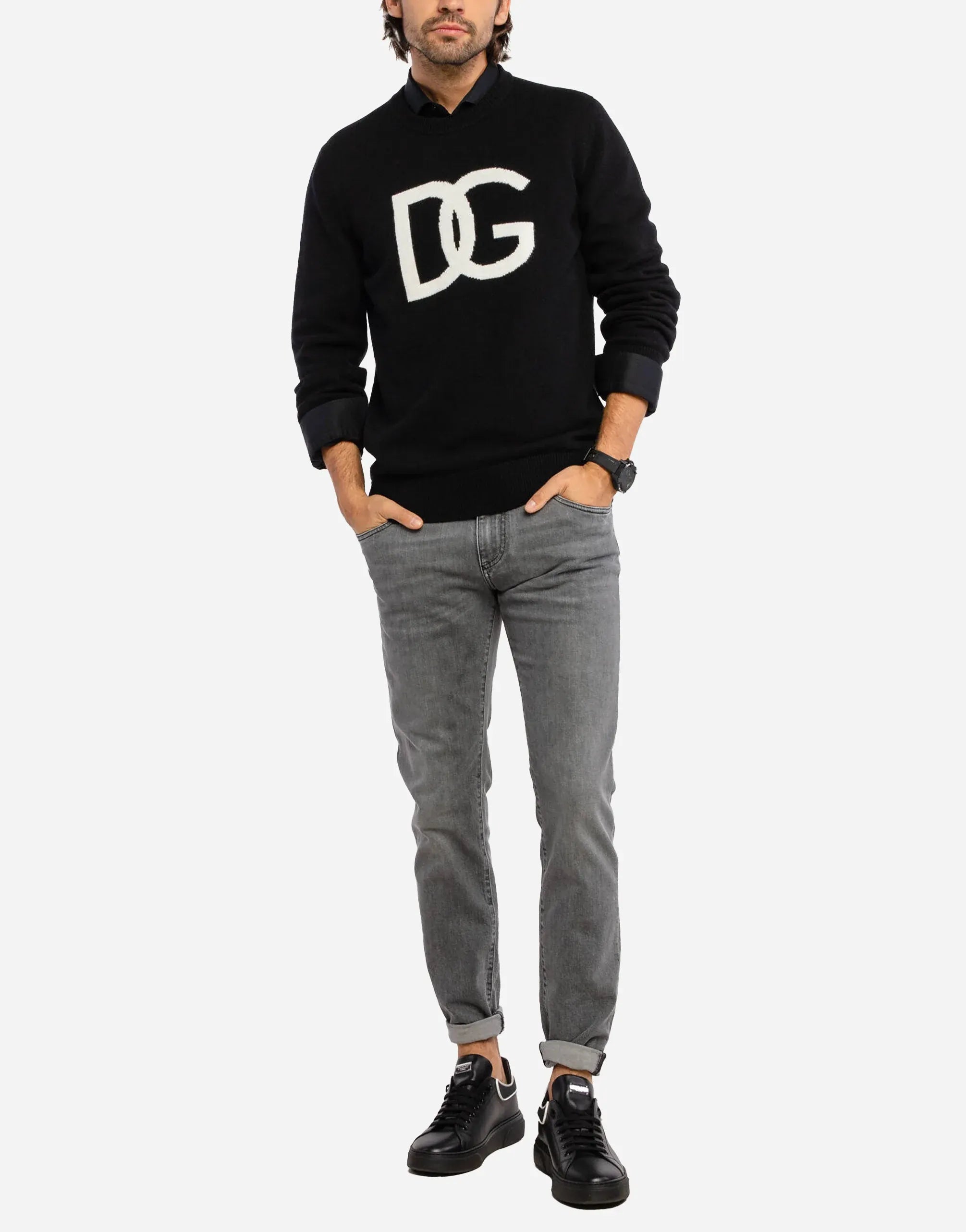 Dolce
Gabbana Grey Logo Plaque Jeans