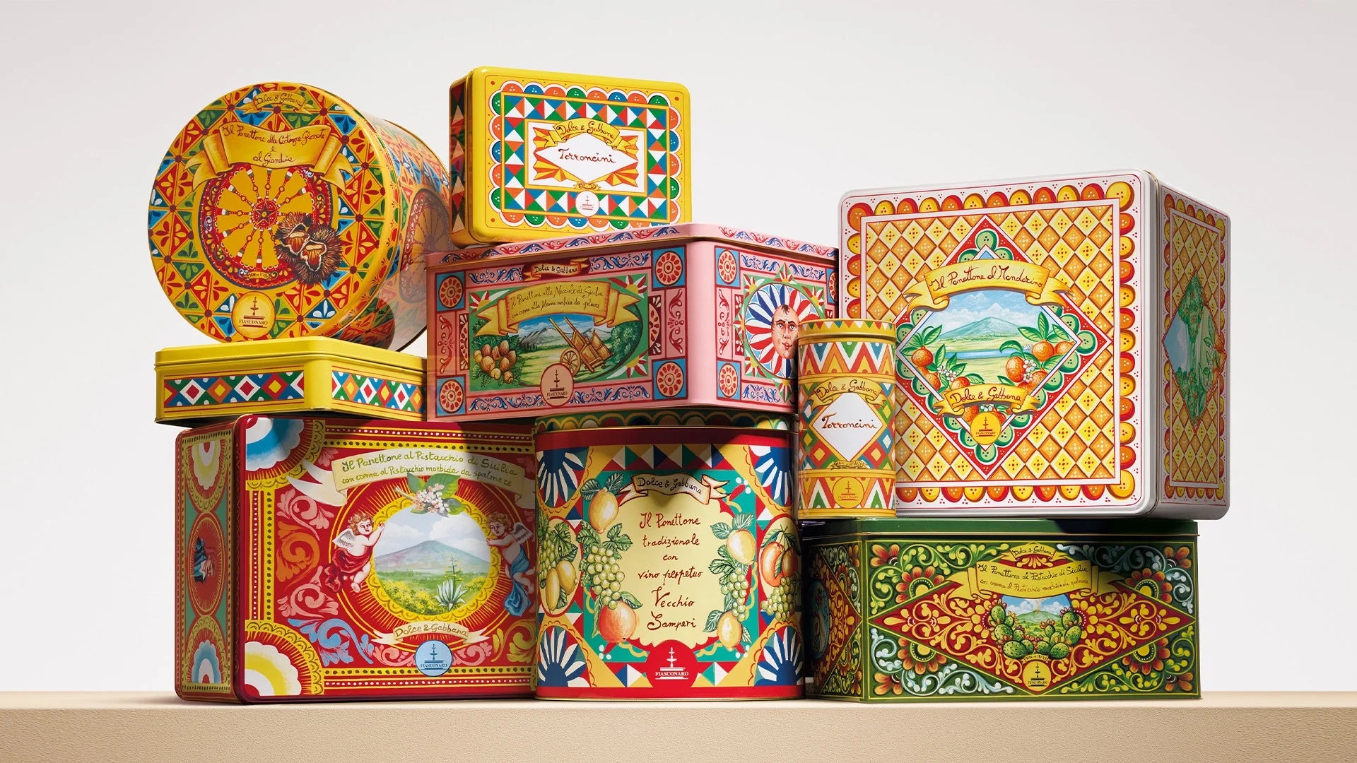Dolce 
Gabbana x Fiasconaro Panettone