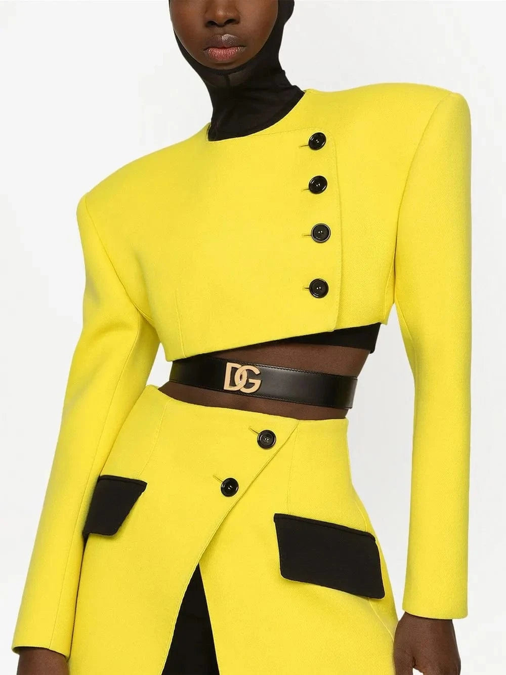 Dolce 
Gabbana Cropped Double-Breasted Blazer