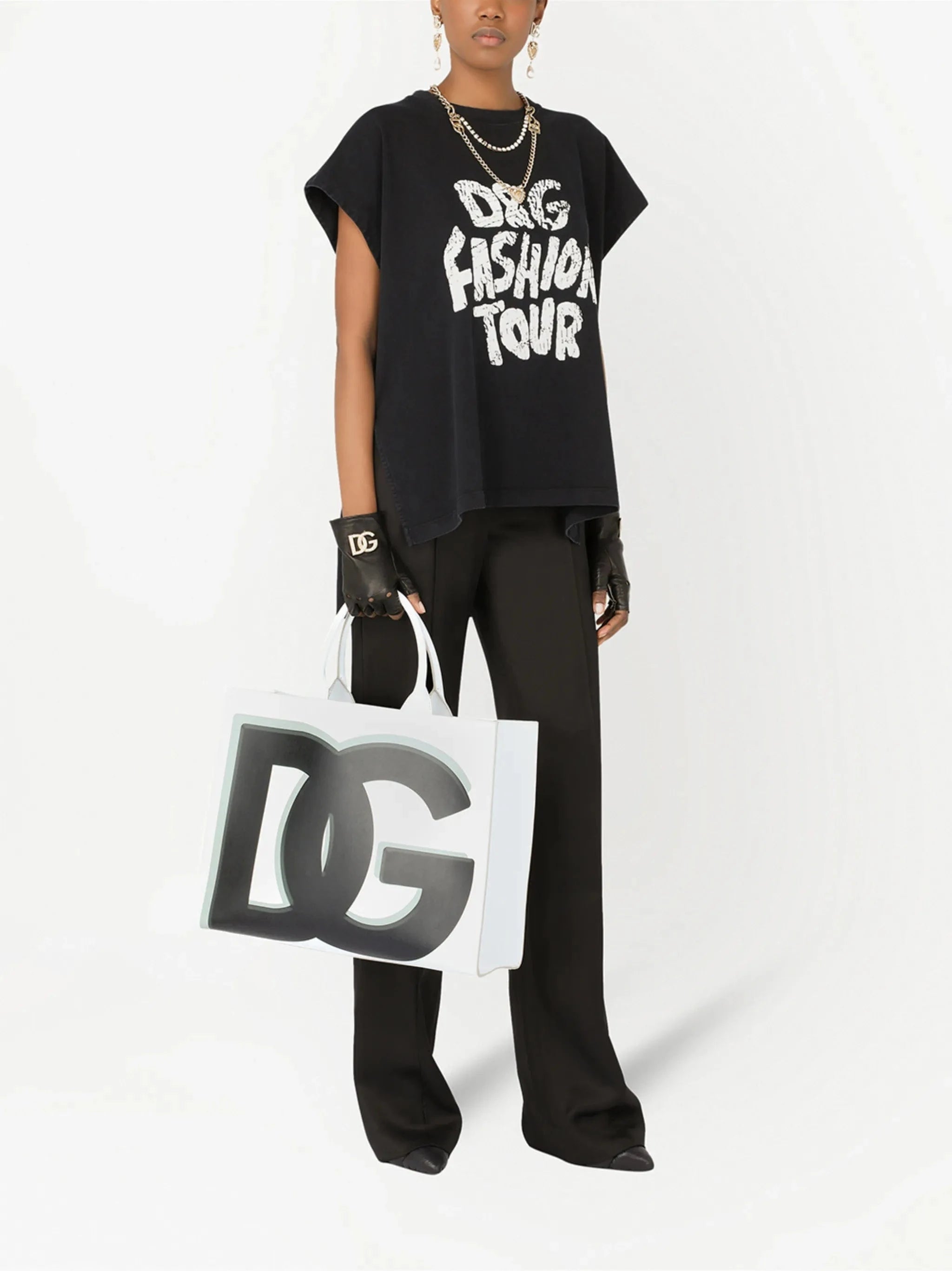 Dolce 
Gabbana D&G Fashion Tour Print T-Shirt