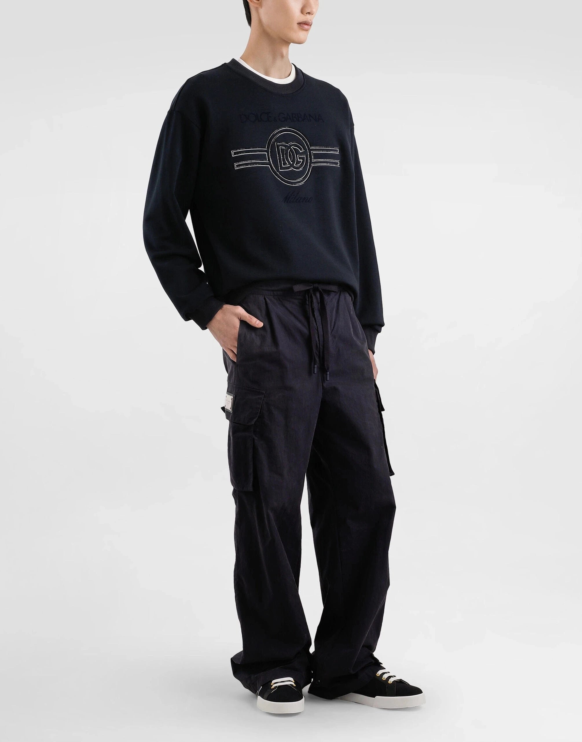 Dolce 
Gabbana Embroidered Long-Sleeved Sweatshirt
