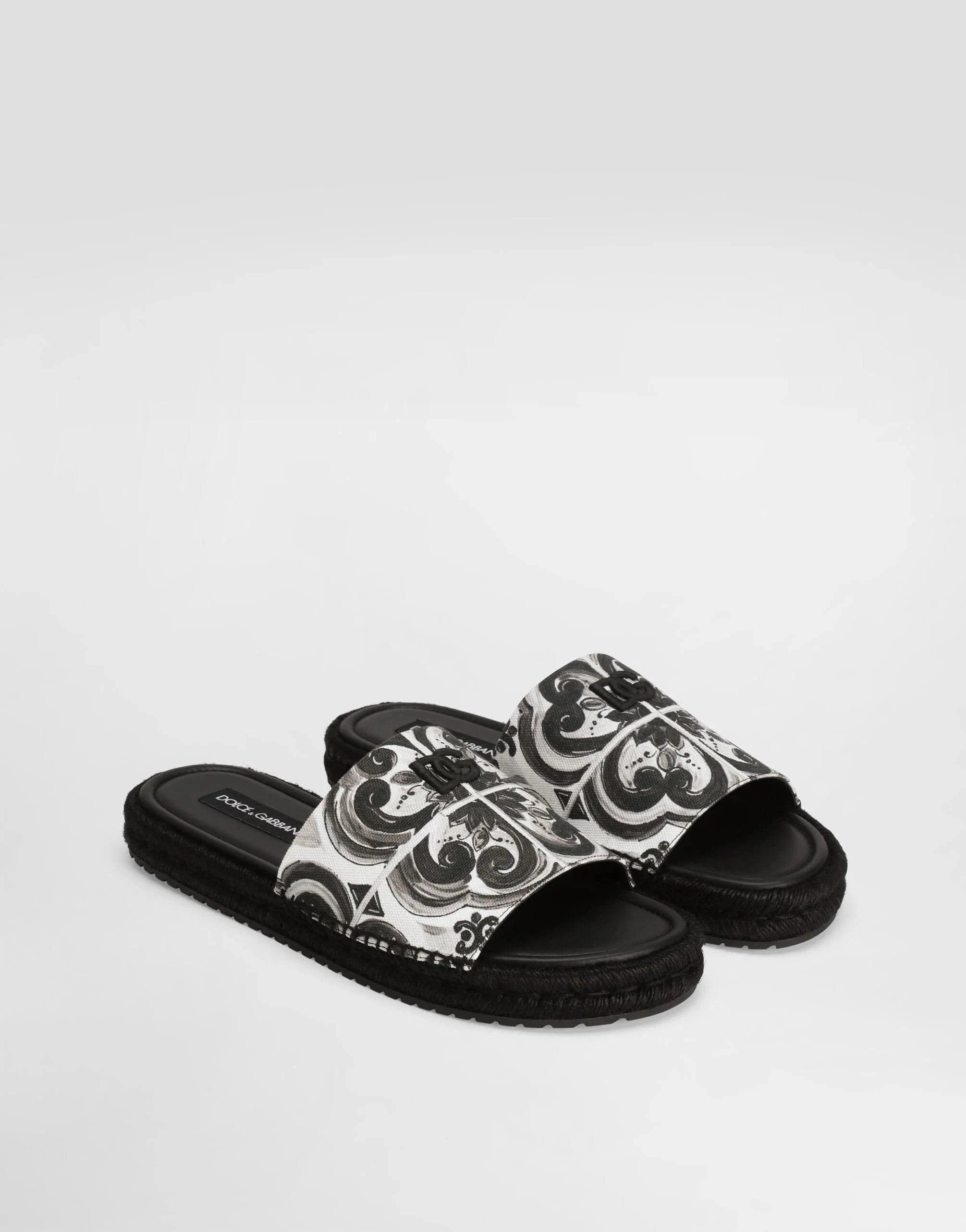 Dolce 
Gabbana Majolica-Print Canvas Slides